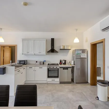 公寓 3 Bedroom With Balcony And Rotunda View 莫斯塔
