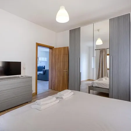 公寓 3 Bedroom With Balcony And Rotunda View 莫斯塔